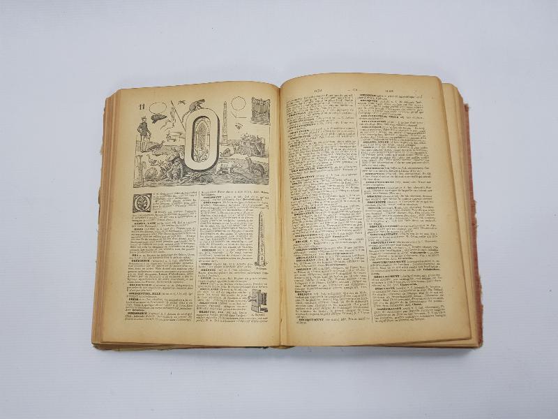 1912 TARİHLİ FRANSIZCA SÖZLÜK: PETIT LAROUSSE ILLUSTRE