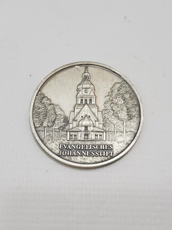 EVANGELISCHES JOHANNESSTIFT MADALYON