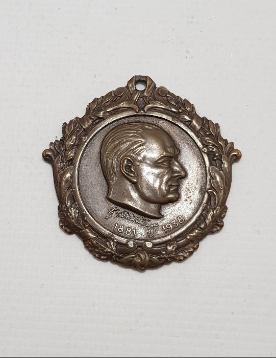 İŞ BANKASI ATATÜRK MADALYON