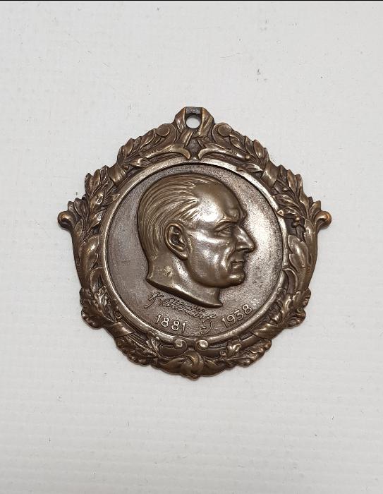 İŞ BANKASI ATATÜRK MADALYON