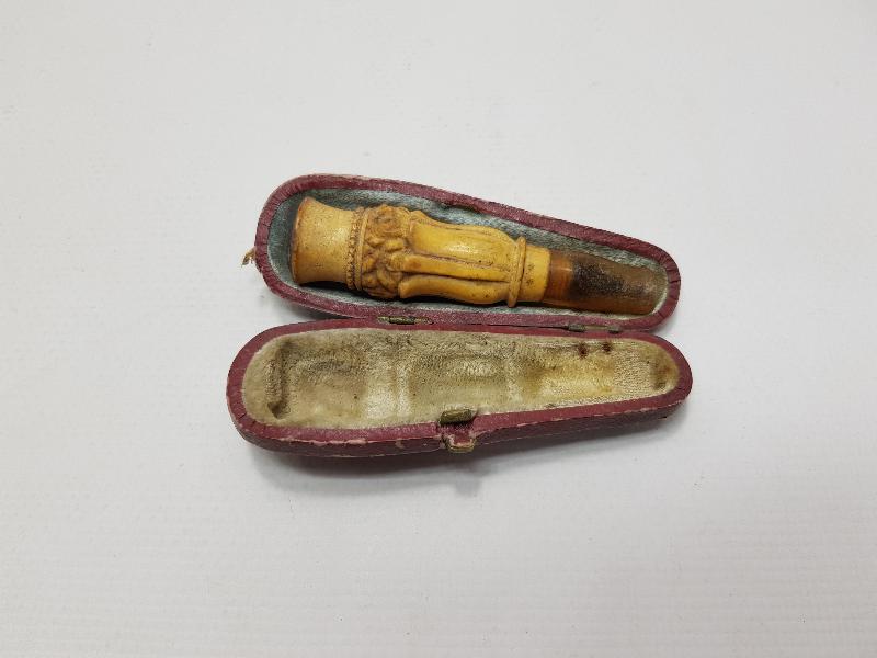 OSMANLI DÖNEMİ KUTUSUNDA MUHAYYER DAMLA KEHRİBAR AĞIZLIK 