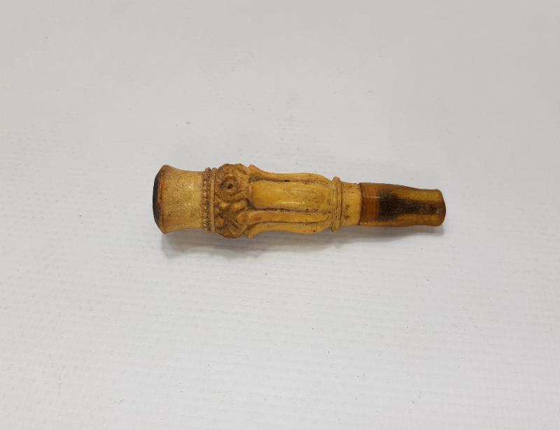 OSMANLI DÖNEMİ KUTUSUNDA MUHAYYER DAMLA KEHRİBAR AĞIZLIK 