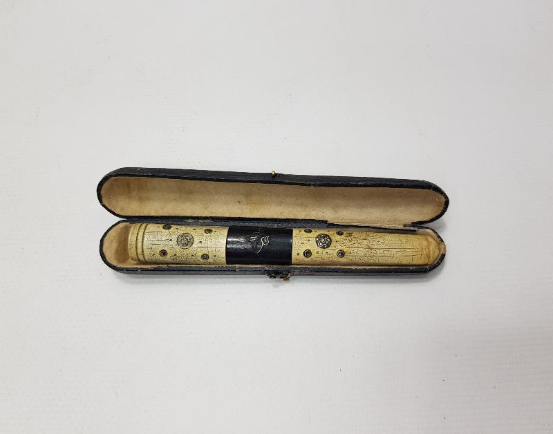 OSMANLI DÖNEMİ TUĞRALI VE AY YILDIZLI MORS DİŞİ AĞIZLIK 