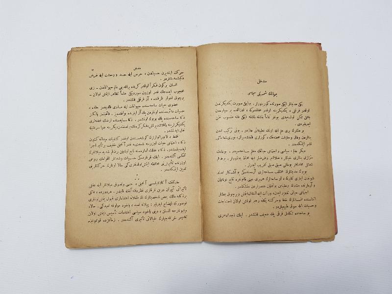 OSMANLICA KİTAP: CİHAN MUVAZENESİNİN BOZULMASI 