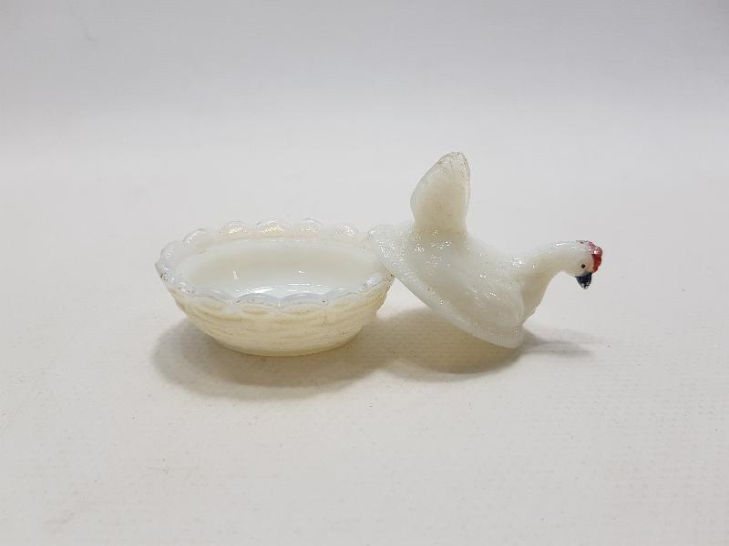 YUMURTLAYAN TAVUK TEMALI OPAL ŞEKERLİK 