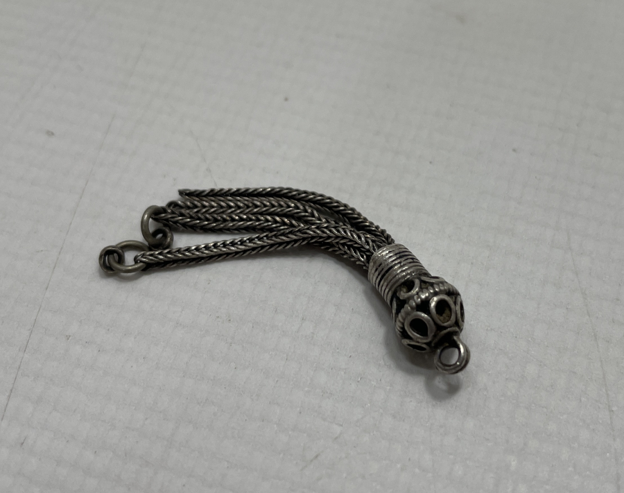 ANTİKA GÜMÜŞ TESBİH PÜSKÜLÜ