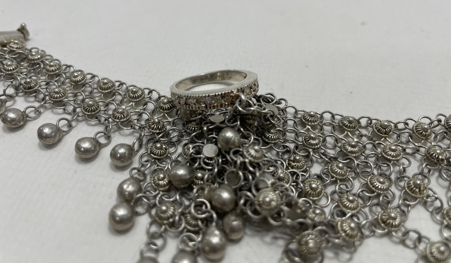 GÜVERSE İŞÇİLİKLİ ŞAHMERAN MODELİ YÜZÜKLÜ BİLEKLİK 