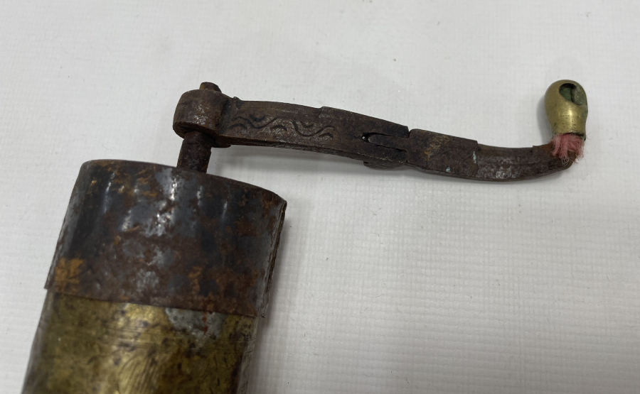 OSMANLI DÖNEMİ NADİR FORMDA KAHVE DEĞİRMENİ