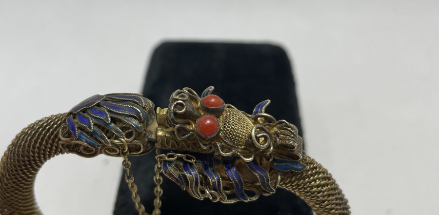 ÜZERİ MİNE İŞÇİLİKLİ ALTIN KAPLAMA  ANTİKA BİLEKLİK