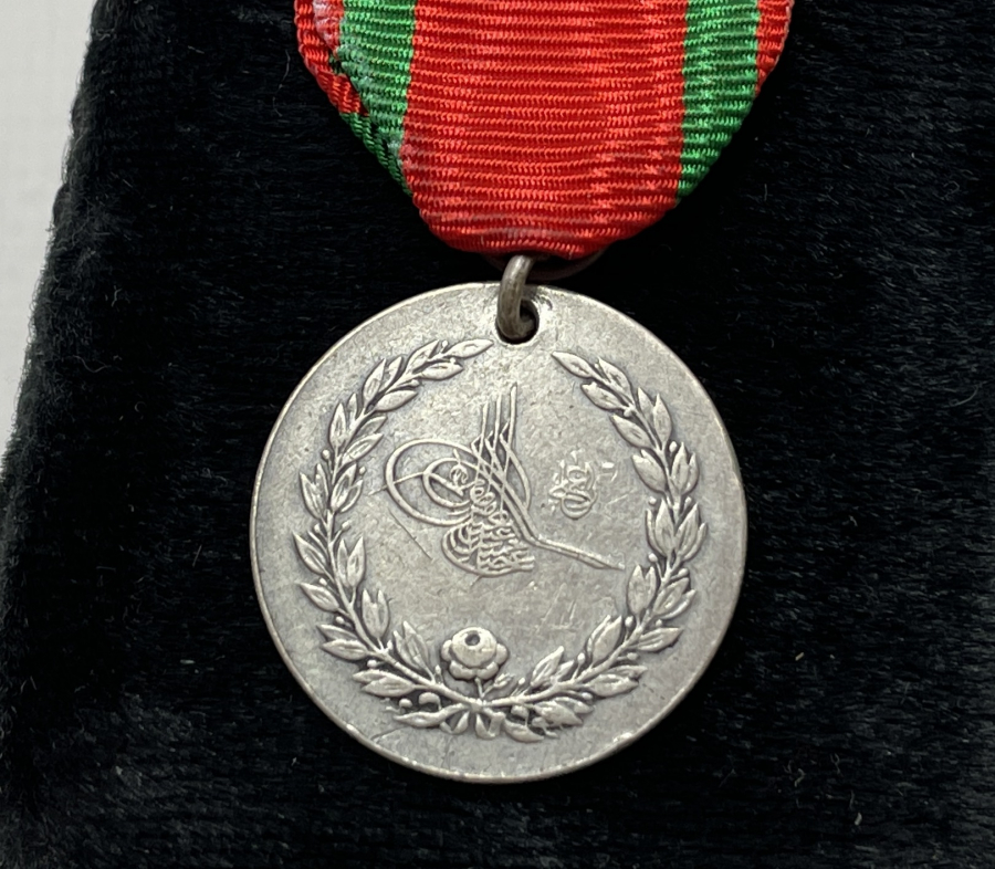 ABDÜLHAMİD HAN DÖNEMİ GÜMÜŞ YUNAN HARBİ MADALYASI