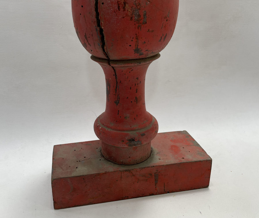 BÜYÜK BOY AHŞAPTAN MAMUL ANTİKA MÜHÜRCÜ TABELASI