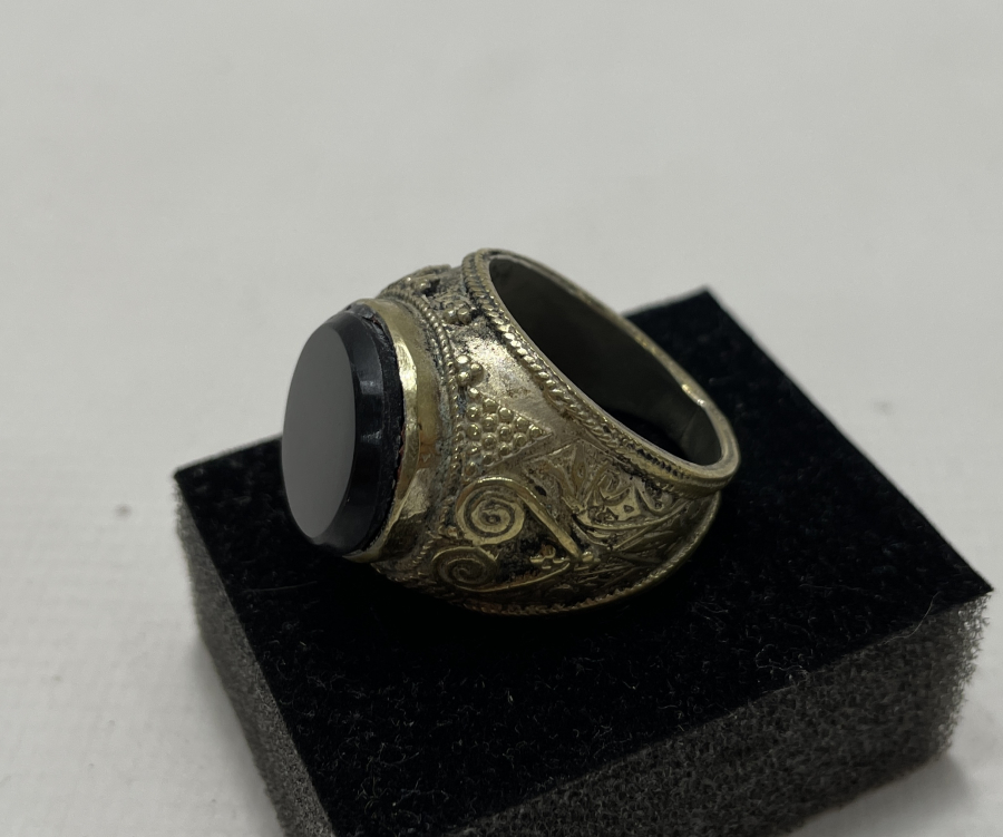 BÜYÜK BOY ANTİKA TÜRKMEN İŞİ YÜZÜK