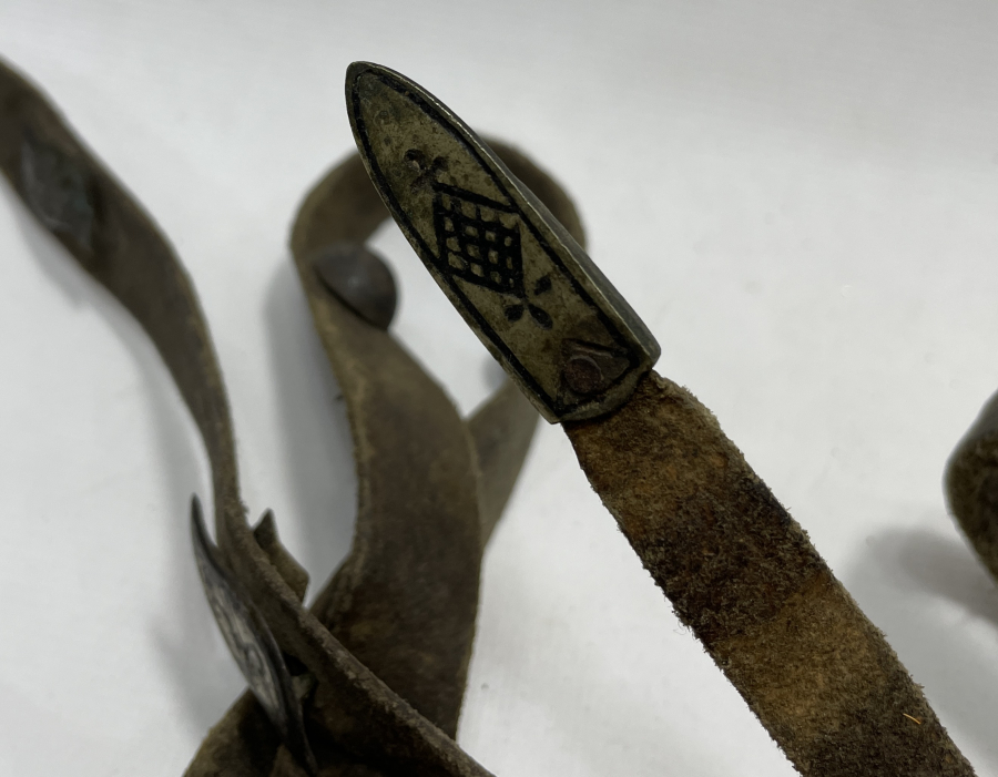 OSMANLI DÖNEMİ ÇERKES İŞİ GÜMÜŞ SAVATLI PARÇALARDAN OLUŞAN AT GEMİ