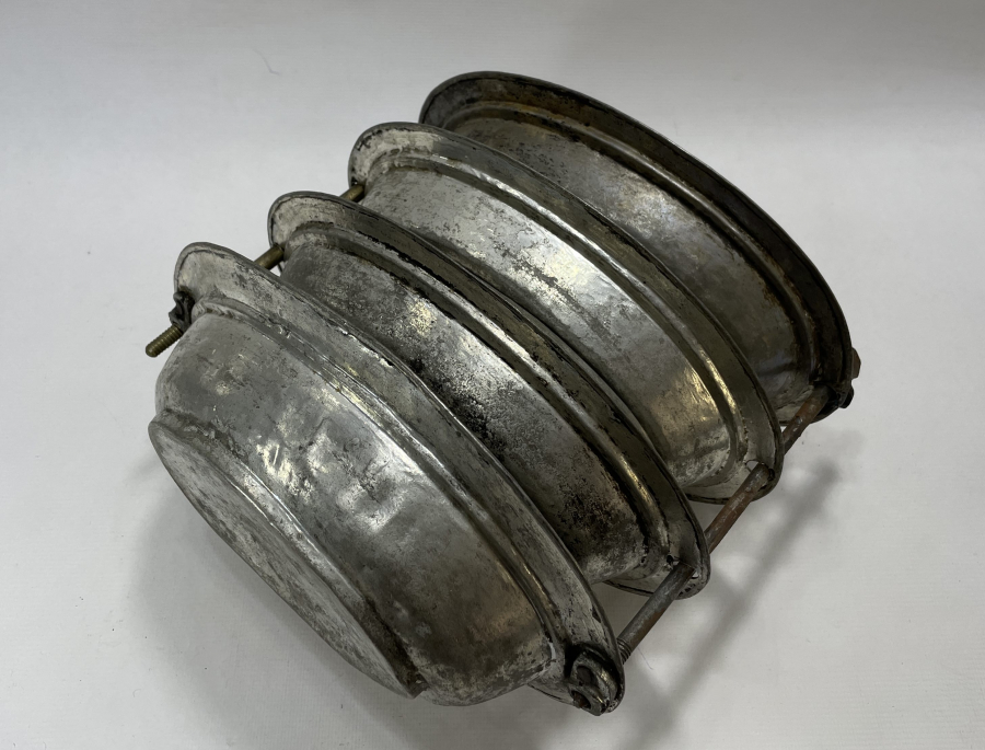 OSMANLI DÖNEMİ ÜZERİ HİLAL MOTİFLİ SEFER TASI