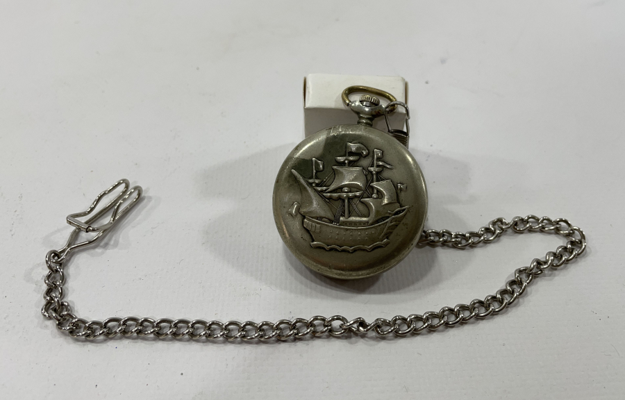 ANTİKA TEPEDEN KURMALI DENİZCİ CEP SAATİ