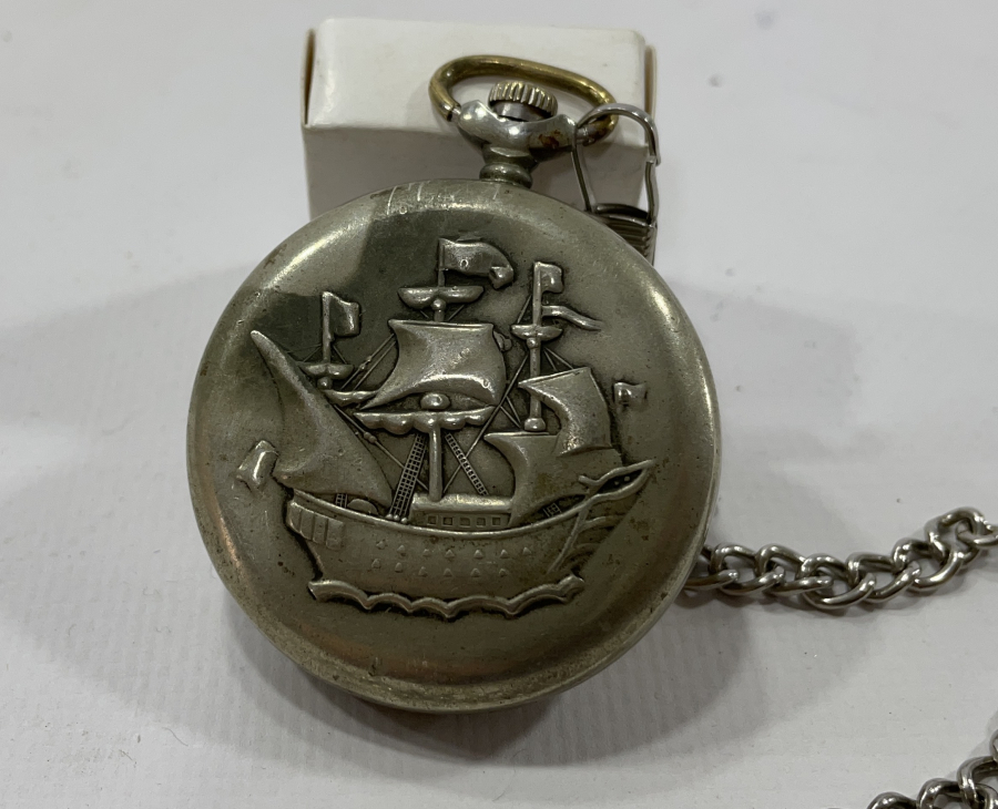 ANTİKA TEPEDEN KURMALI DENİZCİ CEP SAATİ