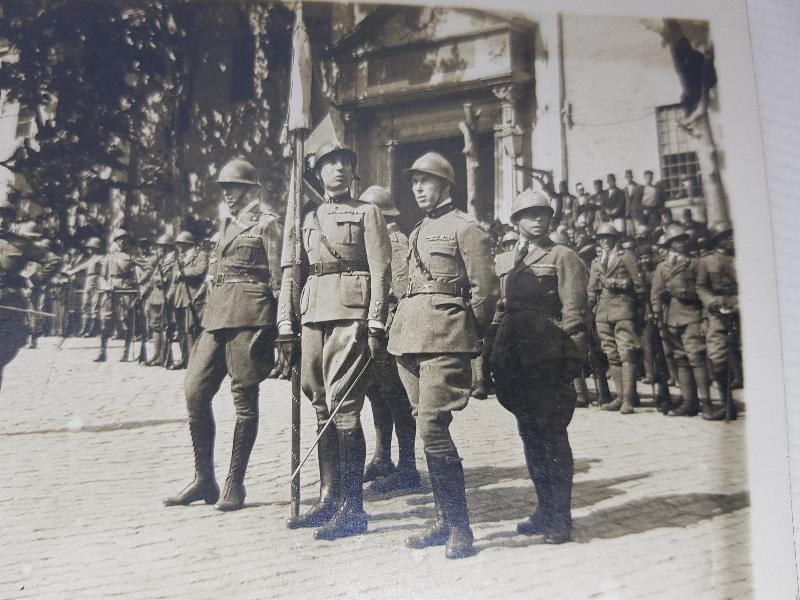 İŞGAL KUVVETLERİ İSTANBUL'DA İÇTİMA ALANINDA 