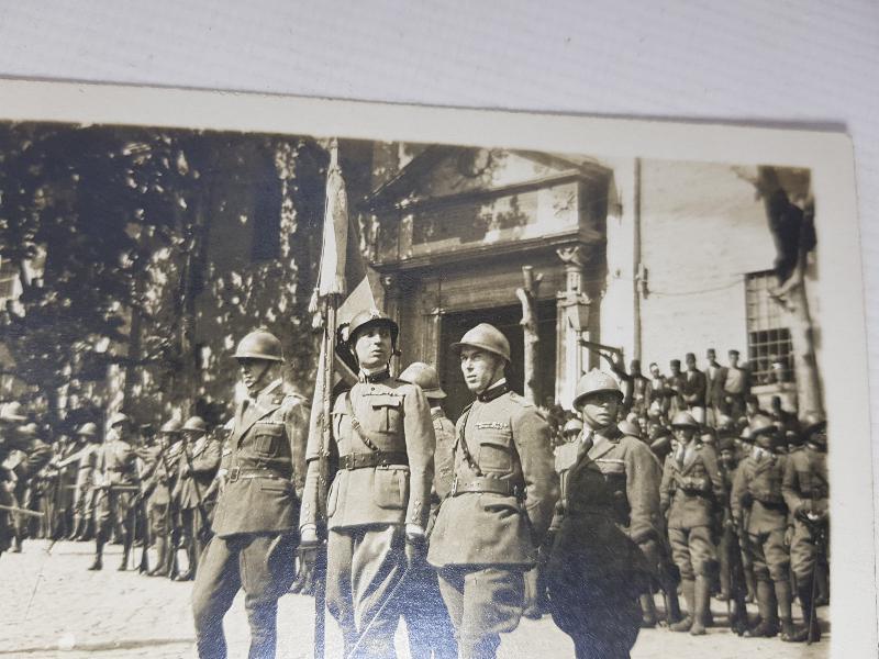 İŞGAL KUVVETLERİ İSTANBUL'DA İÇTİMA ALANINDA 