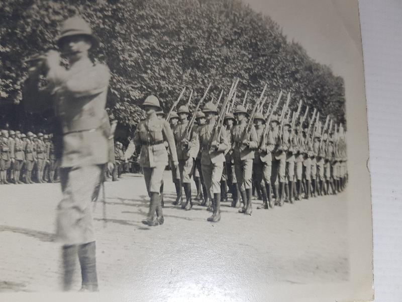 İŞGAL KUVVETLERİ İSTANBUL'DA RESMİ GEÇİT SIRASINDA 