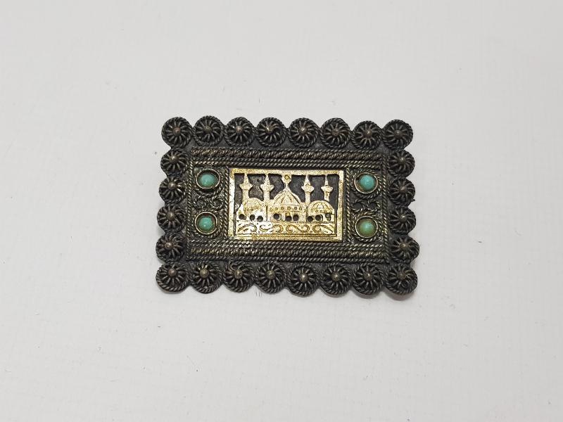 CUMHURİYET İLK DÖNEM CAMİ RESİMLİ BROŞ