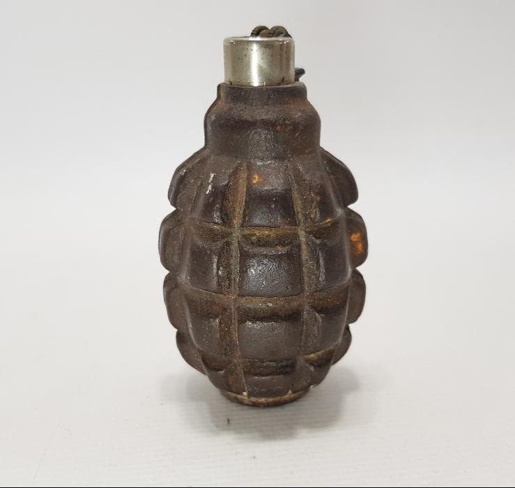 1. DÜNYA SAVAŞI EL BOMBASINDAN YAPILMIŞ ÇAKMAK