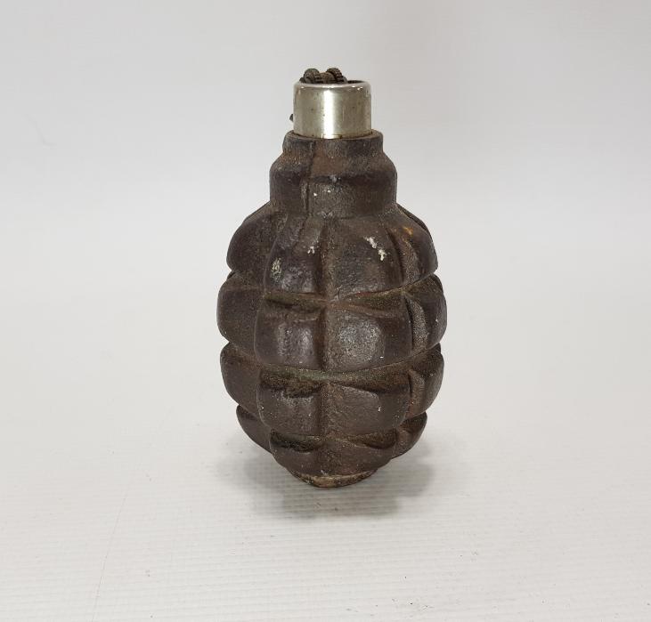 1. DÜNYA SAVAŞI EL BOMBASINDAN YAPILMIŞ ÇAKMAK