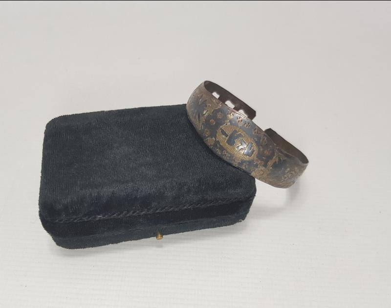 OSMANLICA YADİGAR YAZILI SAVATLI GÜMÜŞ BİLEZİK 