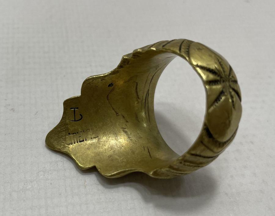 1850 LERDEN İÇİ USTA DAMGALI BÜYÜK BOY ZİHGİR