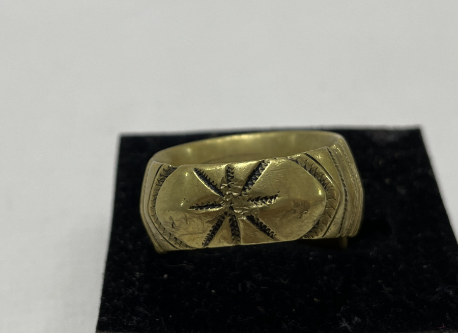 1850 LERDEN İÇİ USTA DAMGALI BÜYÜK BOY ZİHGİR