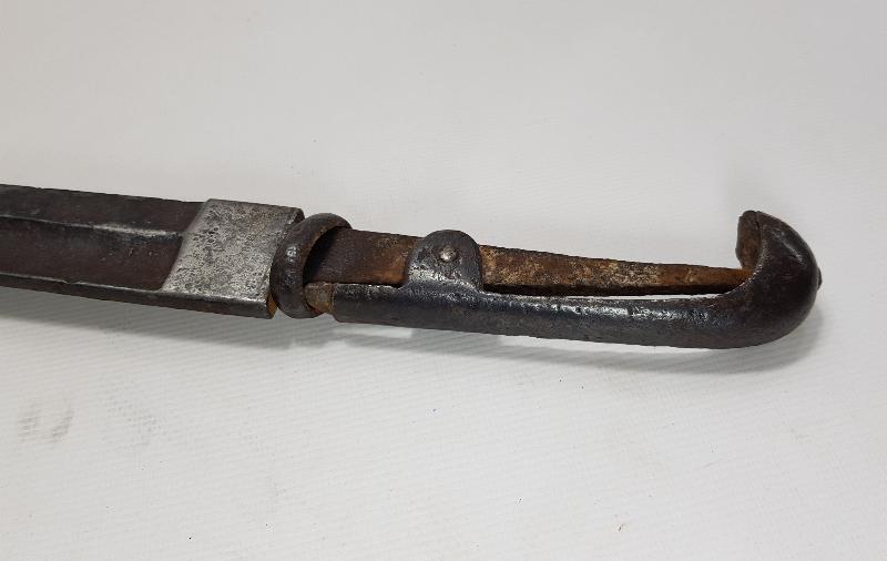 1866 TARİHLİ SÜVARİ KILICI