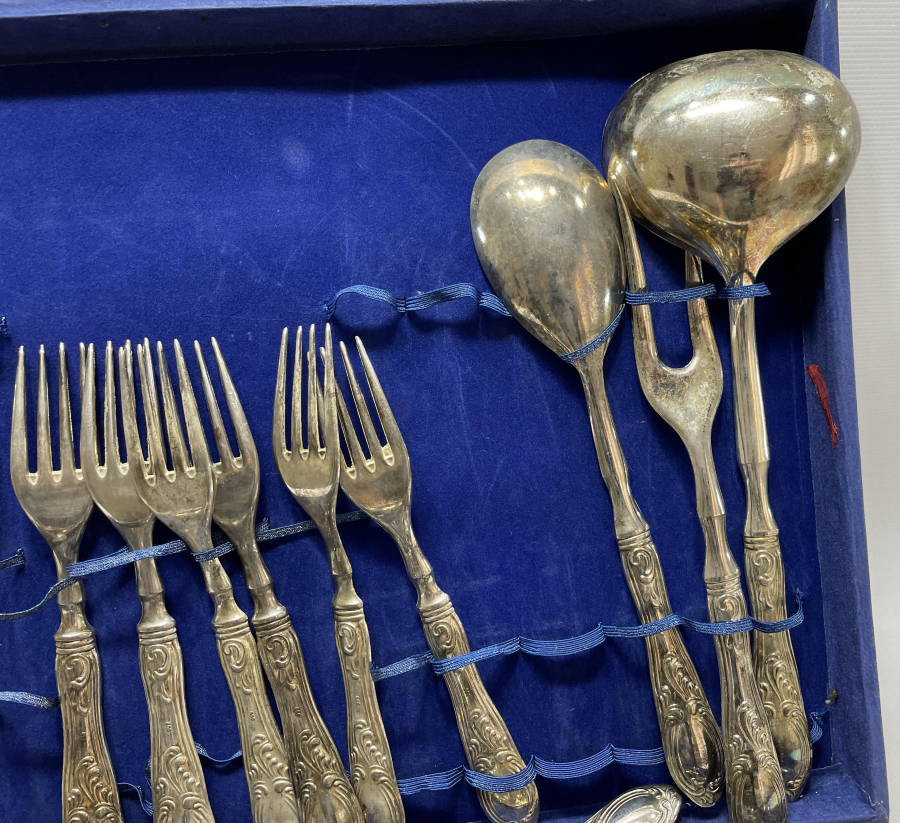 1900 BAŞLARI ORJİNAL KUTUSUNDA  GÜMÜŞ KAPLAMA 6 KİŞİLİK YEMEK TAKIMI