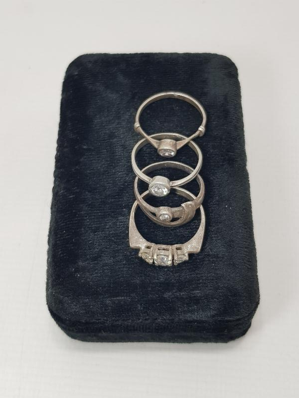 4 ADET GÜMÜŞ YÜZÜK 