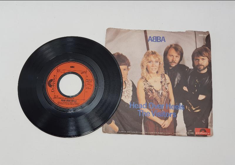 ABBA 45 DEVİR PLAK HEAD OVER HEELS & THE VISITORS