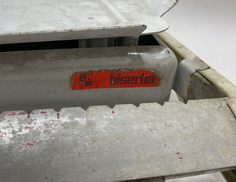 ANTİKA METAL TERAZİ