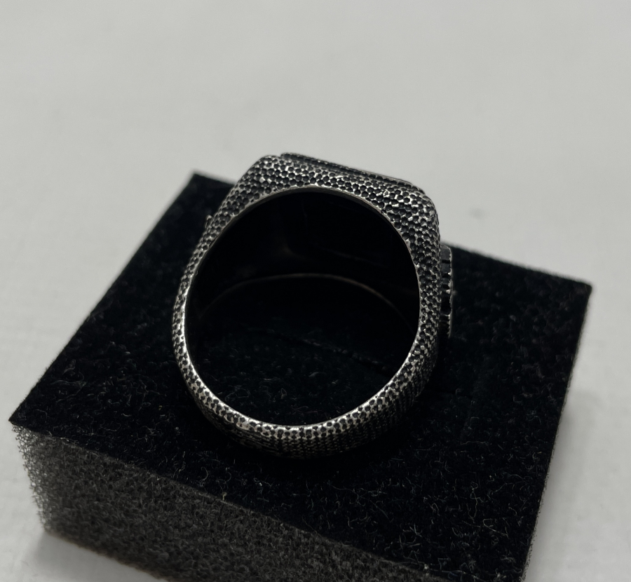 SİYAH AKİKLİ GÜMÜŞ YÜZÜK