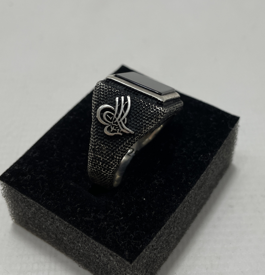 SİYAH AKİKLİ GÜMÜŞ YÜZÜK