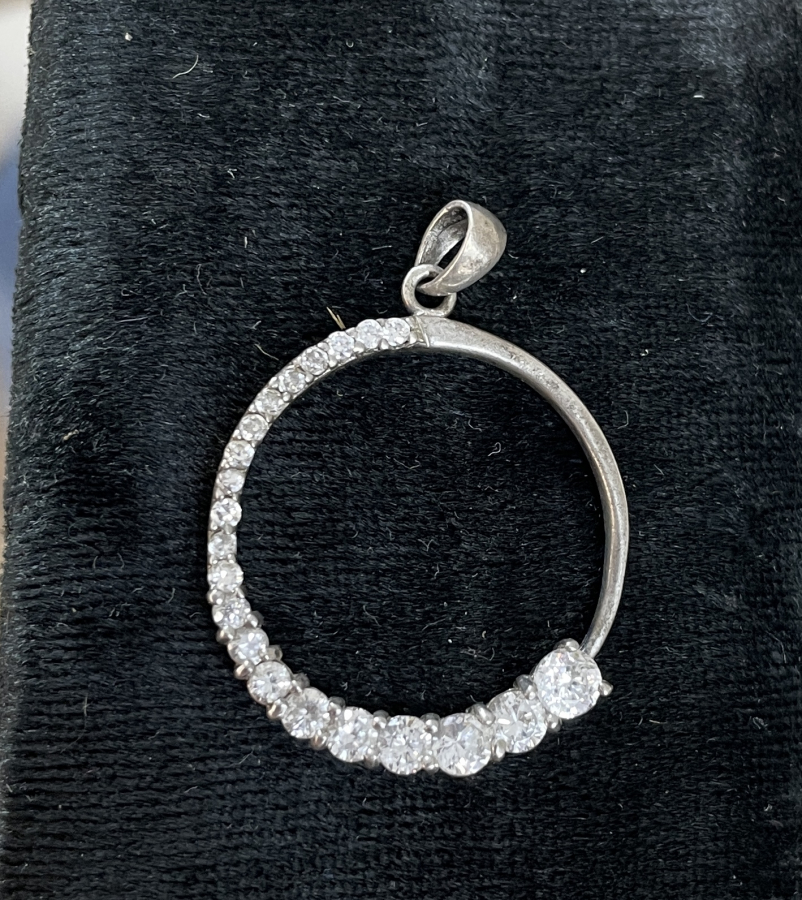 ÜZERİ MARGAZİT TAŞLARLA SÜSLÜ GÜMÜŞ KOLYE UCU