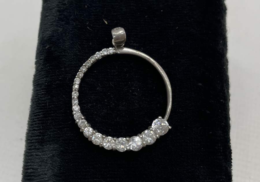 ÜZERİ MARGAZİT TAŞLARLA SÜSLÜ GÜMÜŞ KOLYE UCU