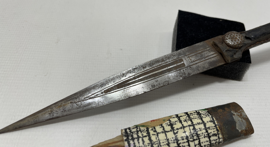 OSMANLI DÖNEMİ KININDA ÇERKES KAMASI