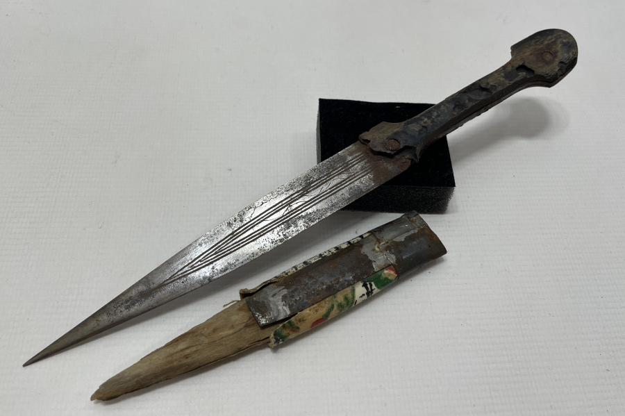 OSMANLI DÖNEMİ KININDA ÇERKES KAMASI