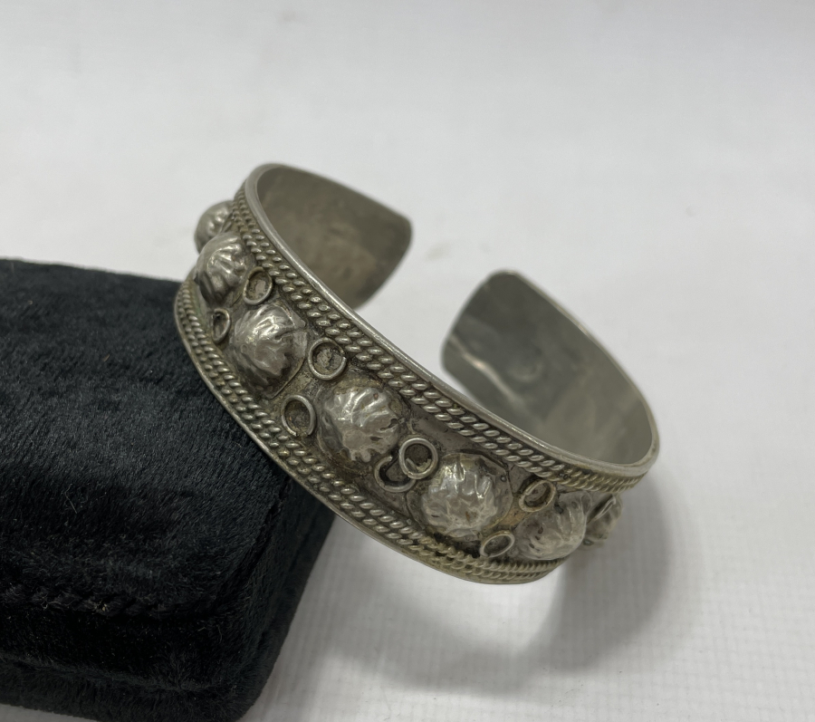 OSMANLI DÖNEMİ NADİR FORMDA ERMENİ İŞİ ÇİVİLİ BİLEZİK