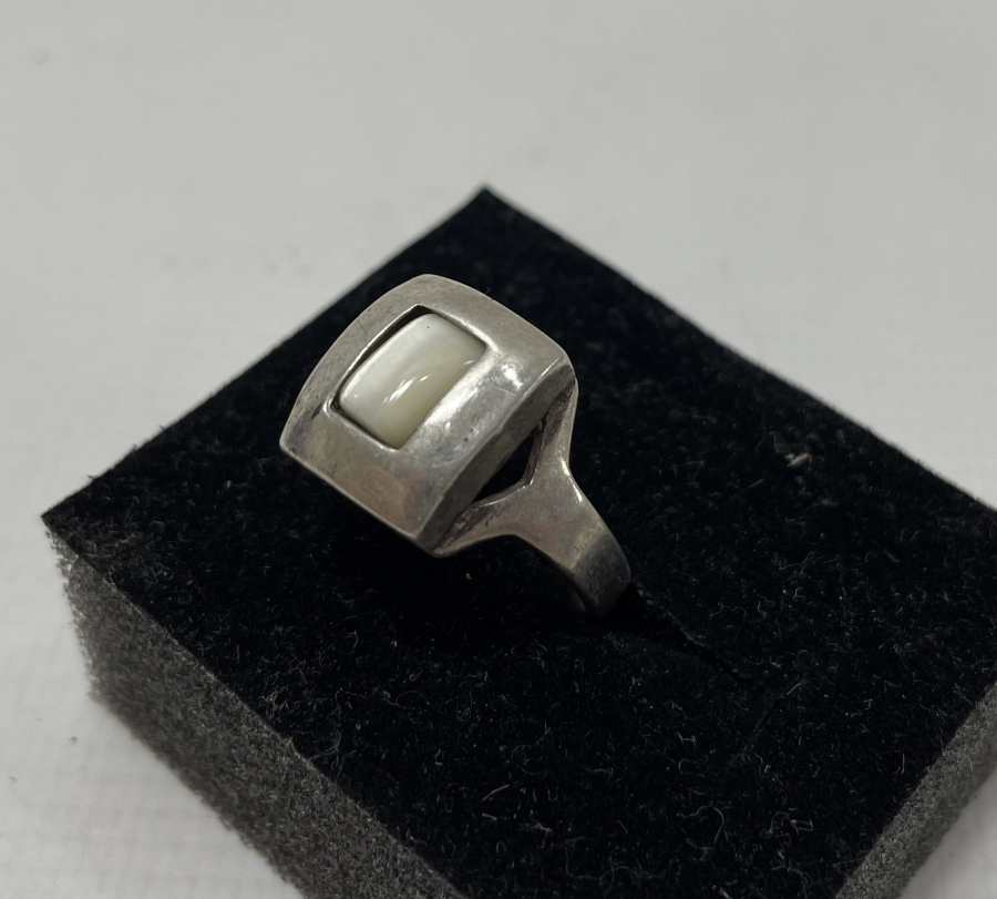 SEDEF TAŞLI GÜMÜŞ YÜZÜK