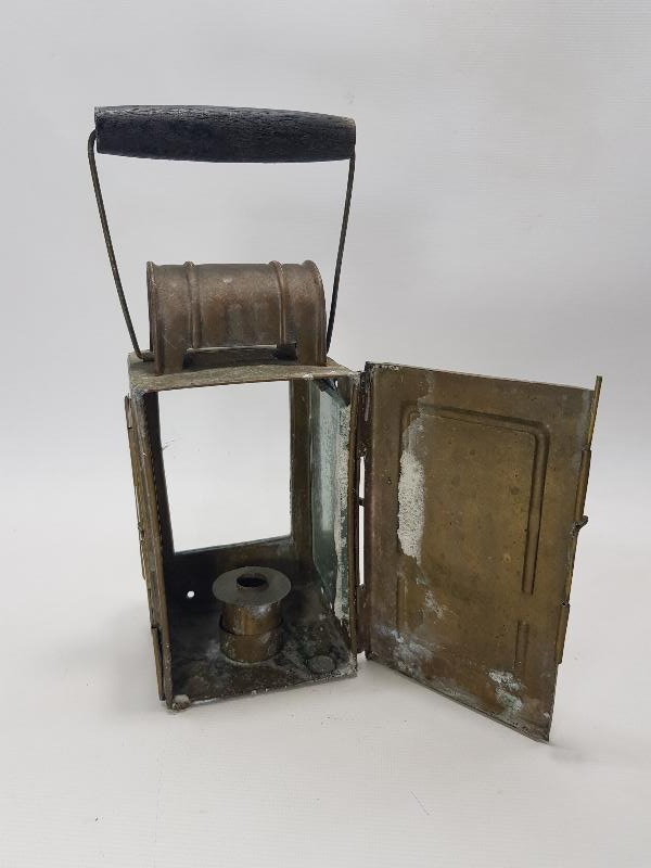 ANTİKA DEMİRYOLU İŞARET LAMBASI 