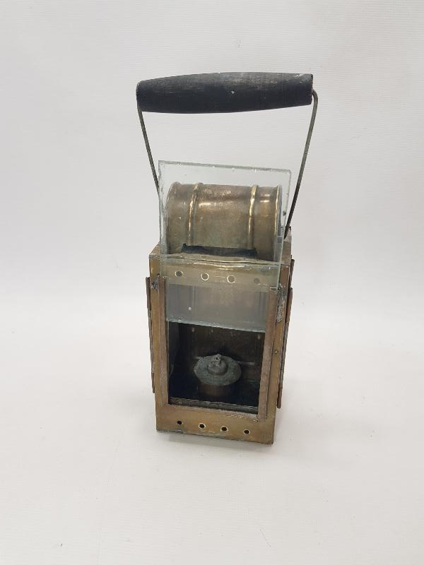 ANTİKA TREN İŞARET LAMBASI 