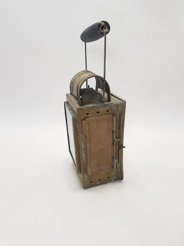 ANTİKA TREN İŞARET LAMBASI 