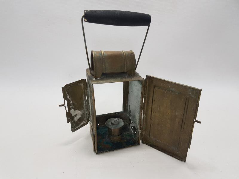 ANTİKA TREN İŞARET LAMBASI 