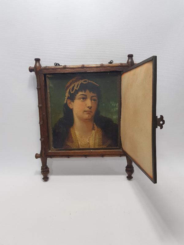 OSMANLI DÖNEMİ KADIN RESİMLERİYLE SÜSLÜ AHŞAP AYNA