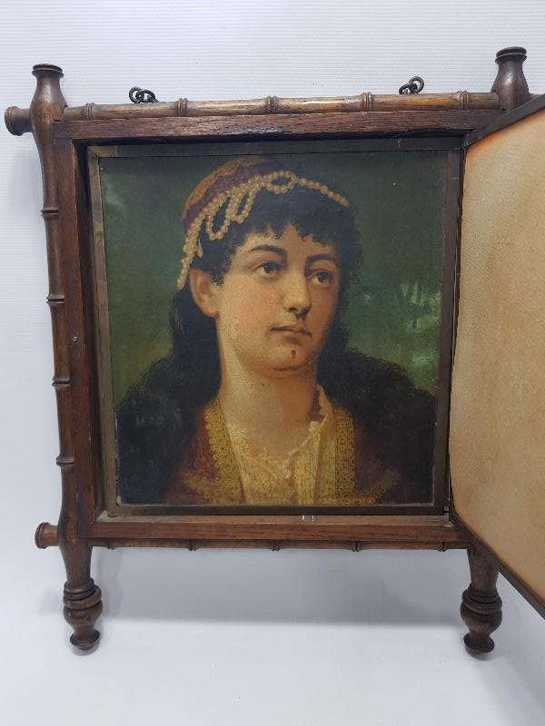 OSMANLI DÖNEMİ KADIN RESİMLERİYLE SÜSLÜ AHŞAP AYNA