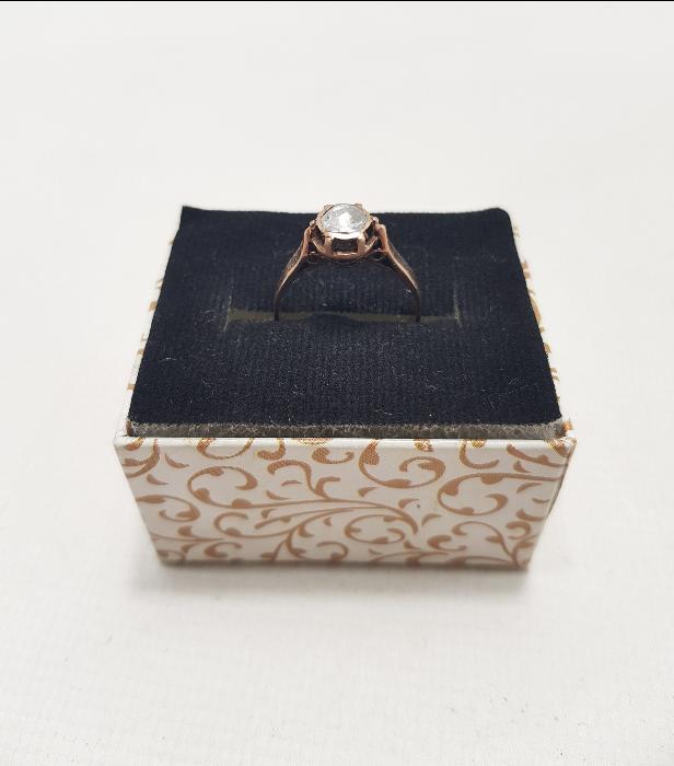 TEKTAŞ PIRLANTA YÜZÜK 