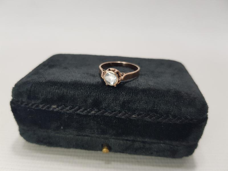 TEKTAŞ PIRLANTA YÜZÜK 